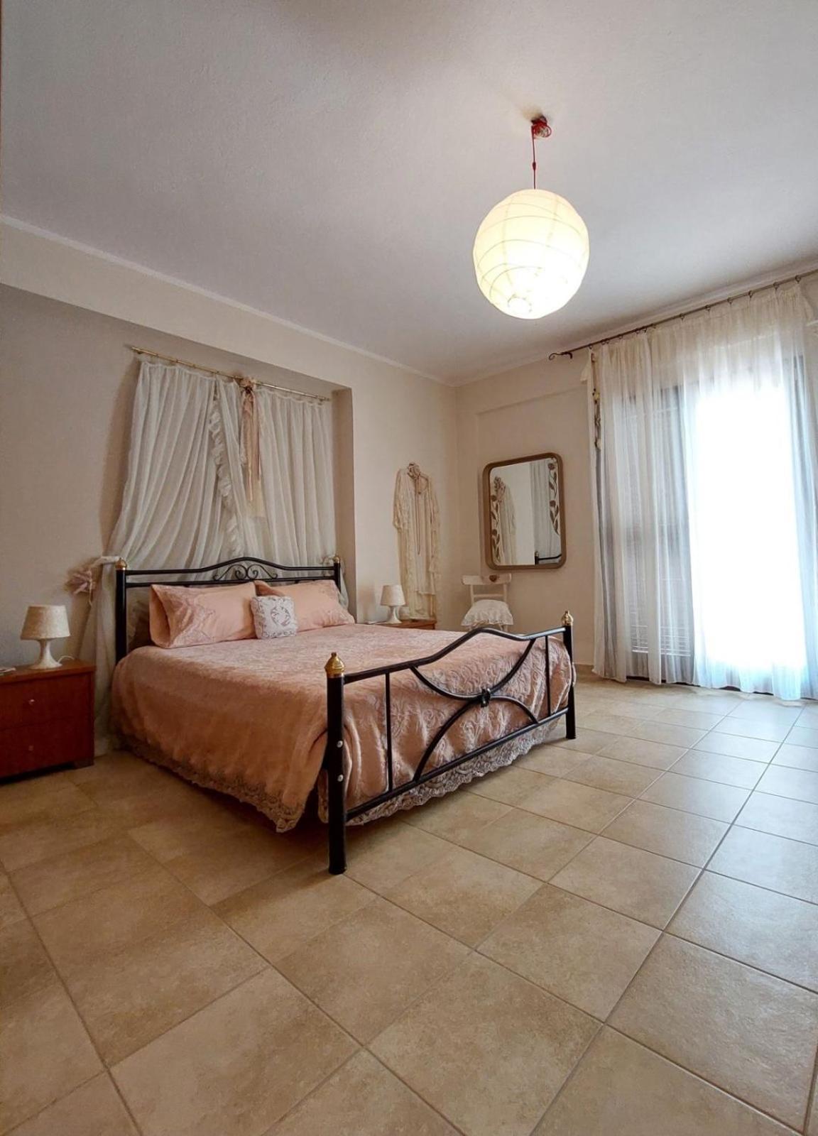 Antique Apartment Afytos Ngoại thất bức ảnh
