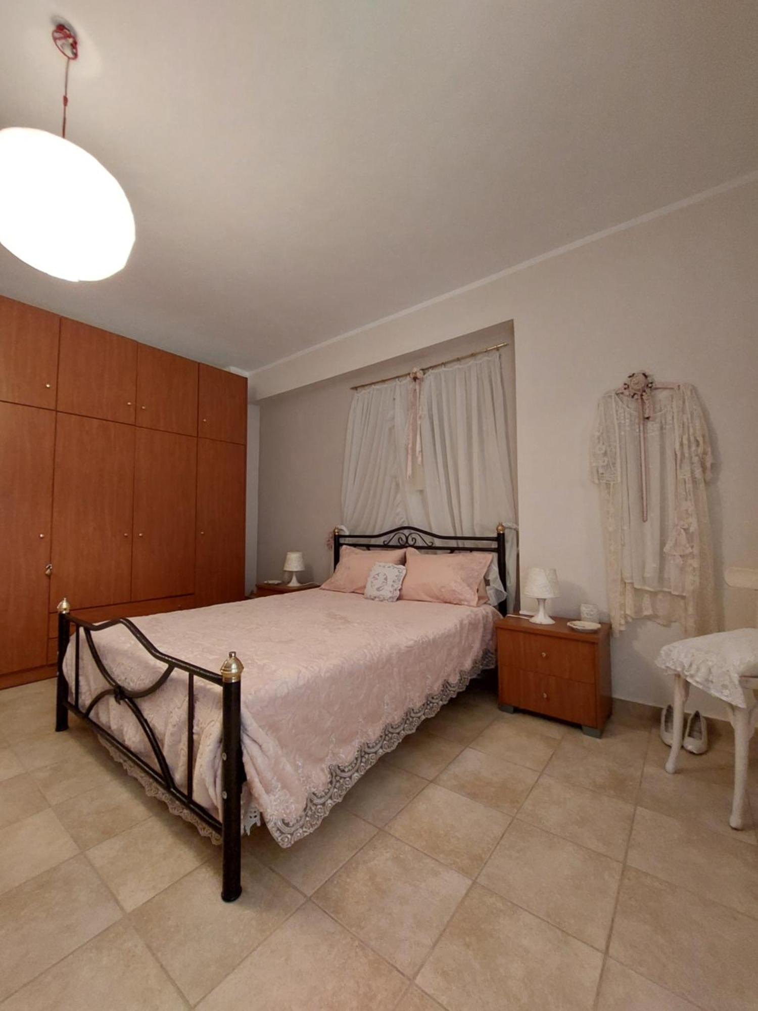 Antique Apartment Afytos Ngoại thất bức ảnh